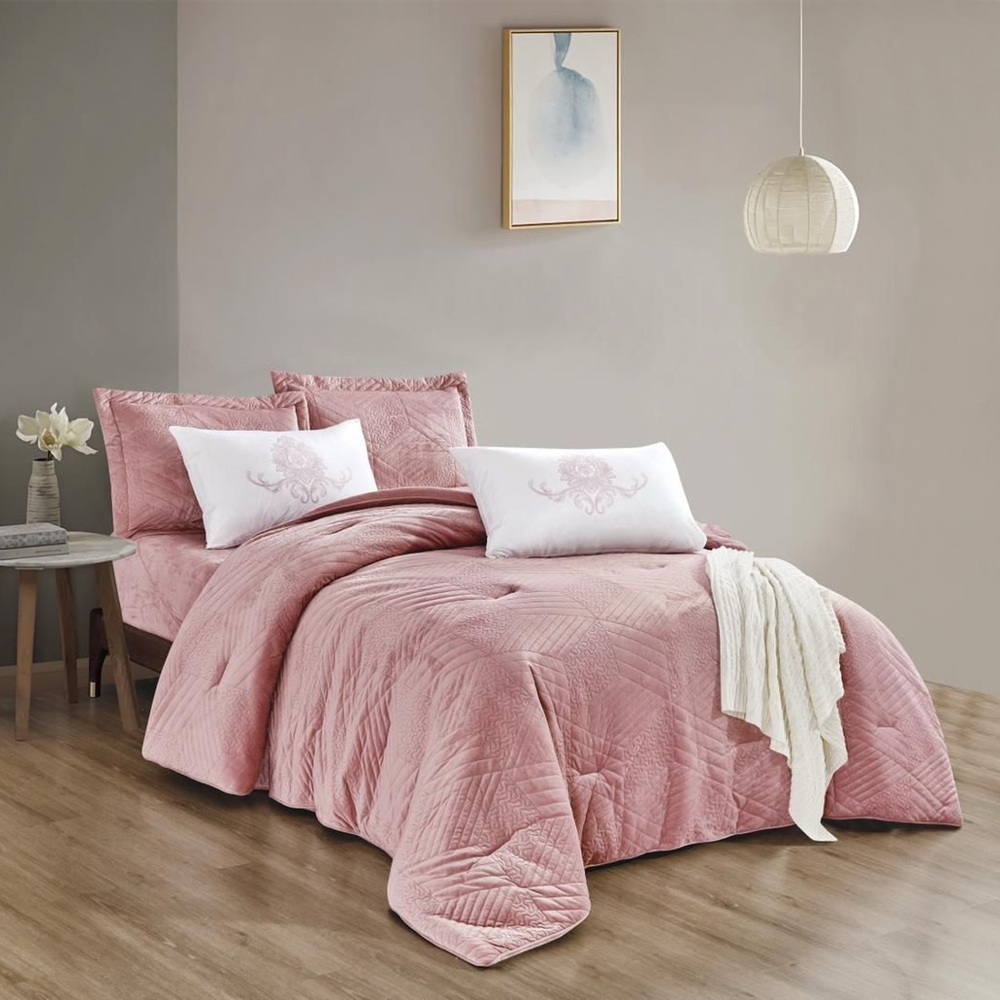 Blush Pink Quilted Comforter Set - Elegant Home Bedding
